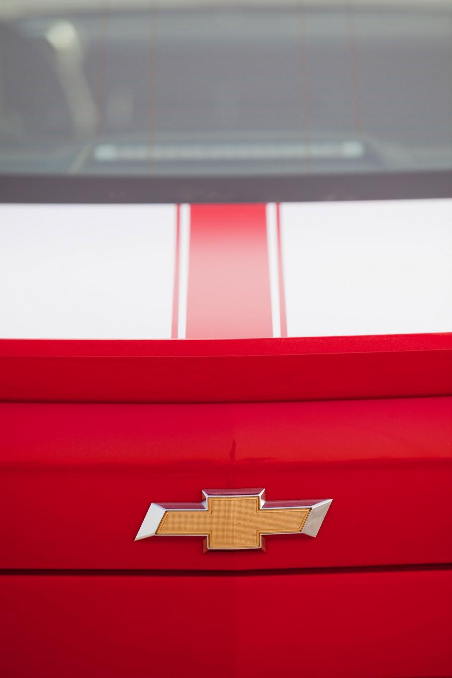 Chevrolet Camaro in Middle East 2010 года  (фото 26 из 27)